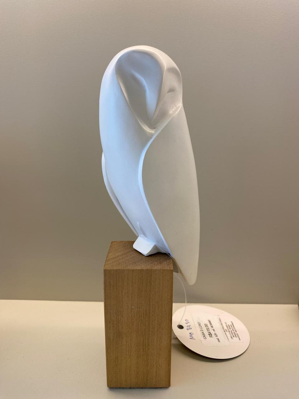 Escultura Coruja Branca